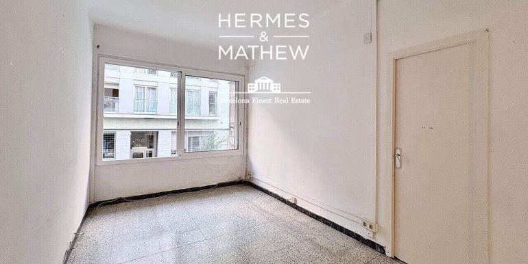 propiedad-en-venta-a-reformar-en-el-poble-sec-salon-4