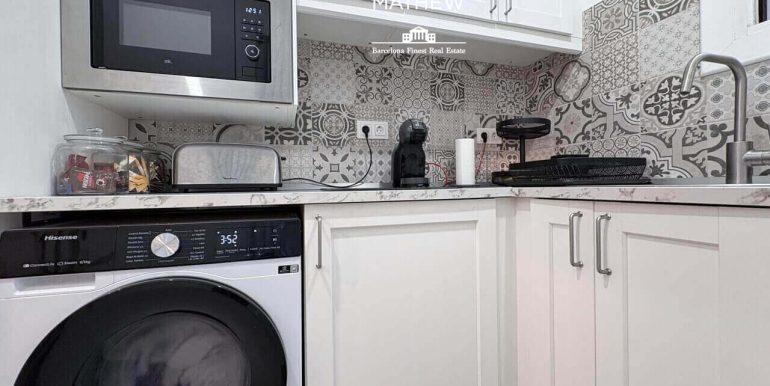 planta-baja-duplex-con-encanto-en-venta-en-la-barceloneta-cocina-5