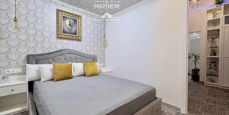 planta-baja-duplex-con-encanto-en-venta-en-la-barceloneta-habitacion-11