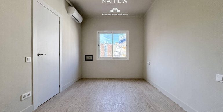 magnifico-piso-reformado-a-estrenar-con-dos-habitaciones-y-dos-baños-en-el-poble-sec-habitacion-1