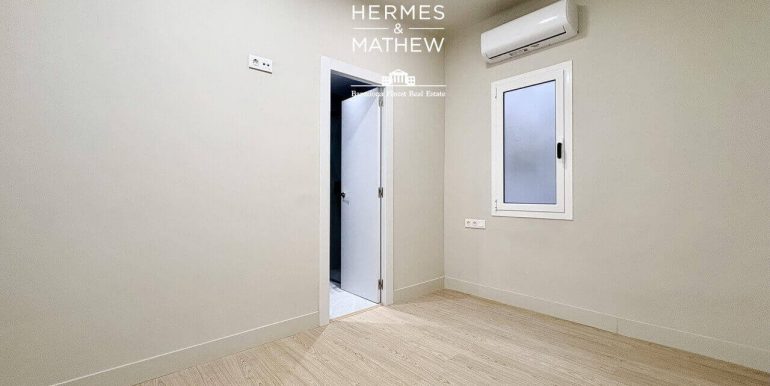 magnifico-piso-reformado-a-estrenar-con-dos-habitaciones-y-dos-baños-en-el-poble-sec-habitacion-6
