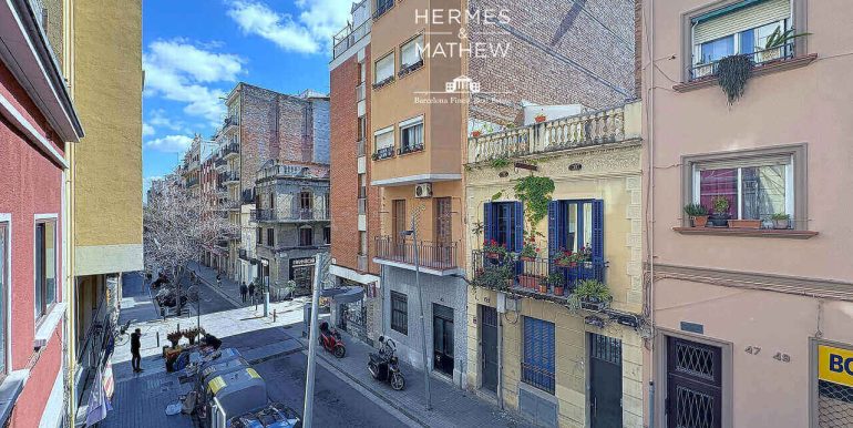 acogedor-piso-en-venta-con-una-habitacion-en-el-poble-sec-vistas-2