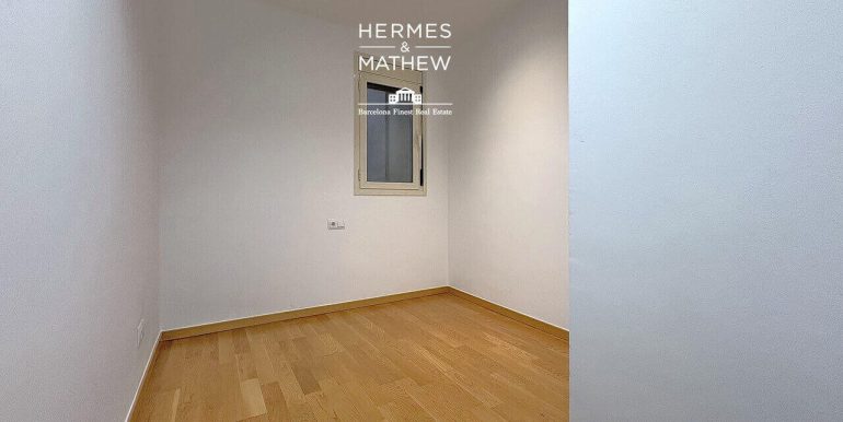 magnifico-piso-en-venta-con-dos-habitaciones-y-dos-banos-en-el-quadrat-dor-habitacion-8