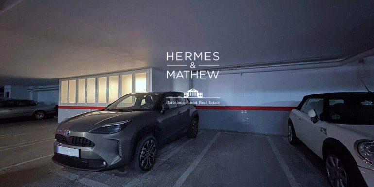 piso-en-venta-en-el-quadrat-dor-de-cuatro-habitaciones-parking-1