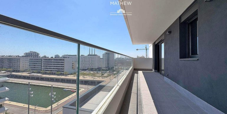 pisos-de-obra-nueva-junto-el-port-esportiu-de-badalona-terraza-2