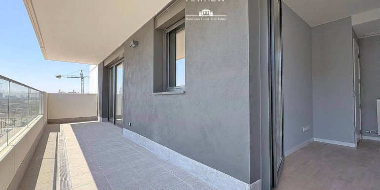 pisos-de-obra-nueva-junto-el-port-esportiu-de-badalona-terraza-3