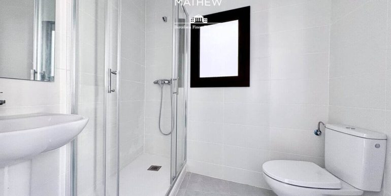 atico-en-venta-a-pocos-minutos-de-la-avenida-paralelo-habitacion-10