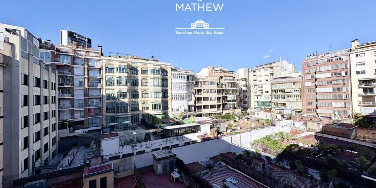 extraordinaria-vivienda-en-venta-totalmente-reformada-situada-a-escasos-pasos-de-rambla-catalunya-y-paseo-de-gracia-vistas-1