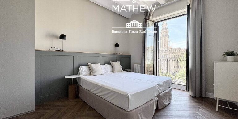 exclusiva-residencia-a-estrenar-en-venta-frente-al-port-vell-con-rooftop-premium-y-esencia-historica-habitacion-12