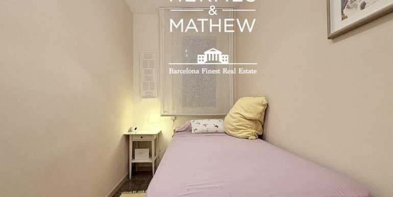 piso-en-venta-junto-a-placa-universitat-146m2-construidos-gran-balcon-soleado-4-habitaciones-y-parking-opcional-habitacion-11