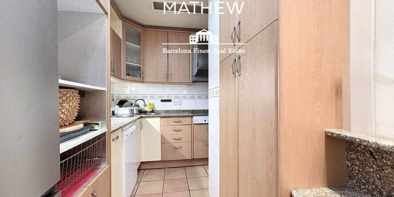 piso-en-venta-junto-larc-del-triofm-cocina-1