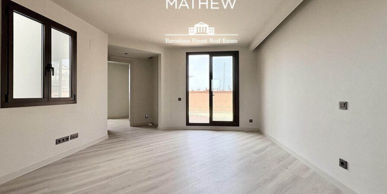 atico-de-lujo-a-estrenar-en-venta-con-terraza-y-rooftop-privado-en-el-quadrat-dor-salon-1