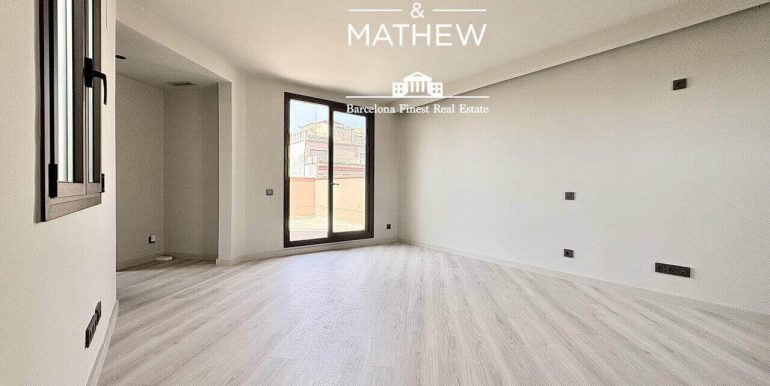 atico-de-lujo-a-estrenar-en-venta-con-terraza-y-rooftop-privado-en-el-quadrat-dor-salon-3