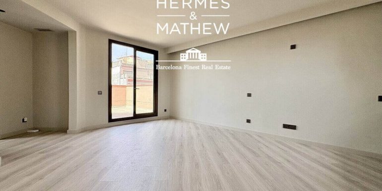 atico-de-lujo-a-estrenar-en-venta-con-terraza-y-rooftop-privado-en-el-quadrat-dor-salon-4