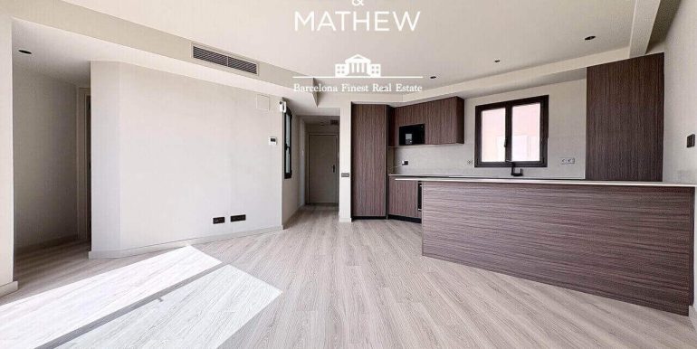 atico-de-lujo-a-estrenar-en-venta-con-terraza-y-rooftop-privado-en-el-quadrat-dor-y-con-vistas-a-la-sagrada-familia-salon-2