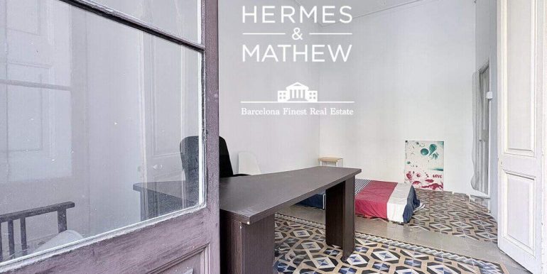piso-en-venta-con-terraza-privada-en-el-corazon-de-sant-antoni-habitacion-7