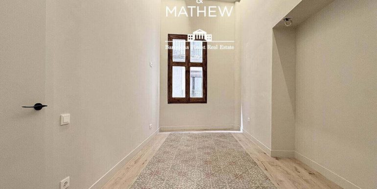 piso-en-venta-junto-a-placa-catalunya -diseño-contemporaneo-y-esencia-historica-habitacion-5