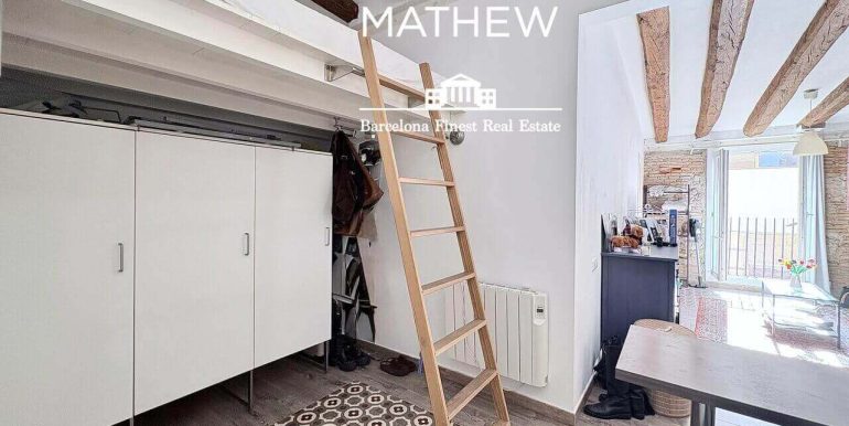 piso-en-venta-de-una-habitacion-en-el-raval-encanto-historico-y-esencia-contemporanea-habitacion-6