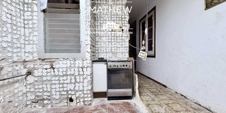 piso-en-venta-en-avenida-republica-argentina-3-habitaciones-luz-y-encanto-modernista-cocina-2
