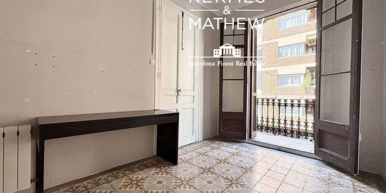 piso-en-venta-en-la-republica-argentina-luz- arquitectura-y-esencia-modernista-habitacion-2